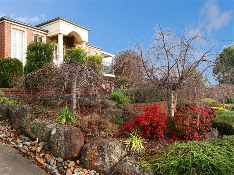 57 Lakeview Drive, Lilydale VIC 3140