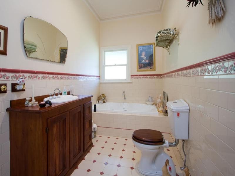 5 Staves Road, Hoddles Creek VIC 3139