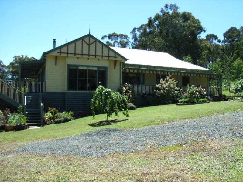 5 Staves Road, Hoddles Creek VIC 3139