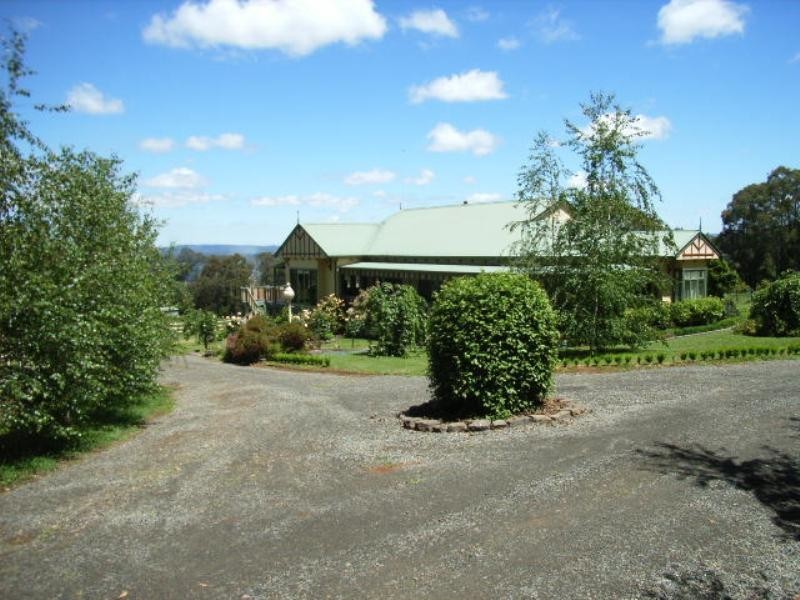 5 Staves Road, Hoddles Creek VIC 3139