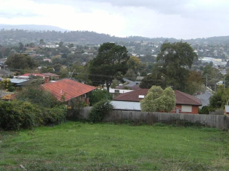 42 Roseman Road, Chirnside Park VIC 3116