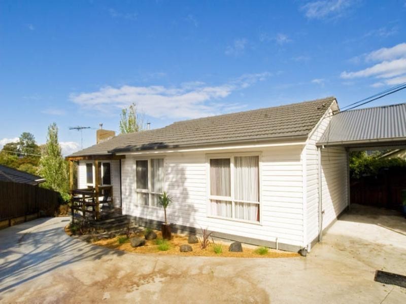 7 Carawa Street, Mooroolbark VIC 3138