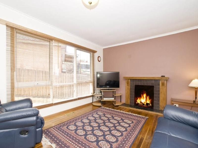 7 Carawa Street, Mooroolbark VIC 3138