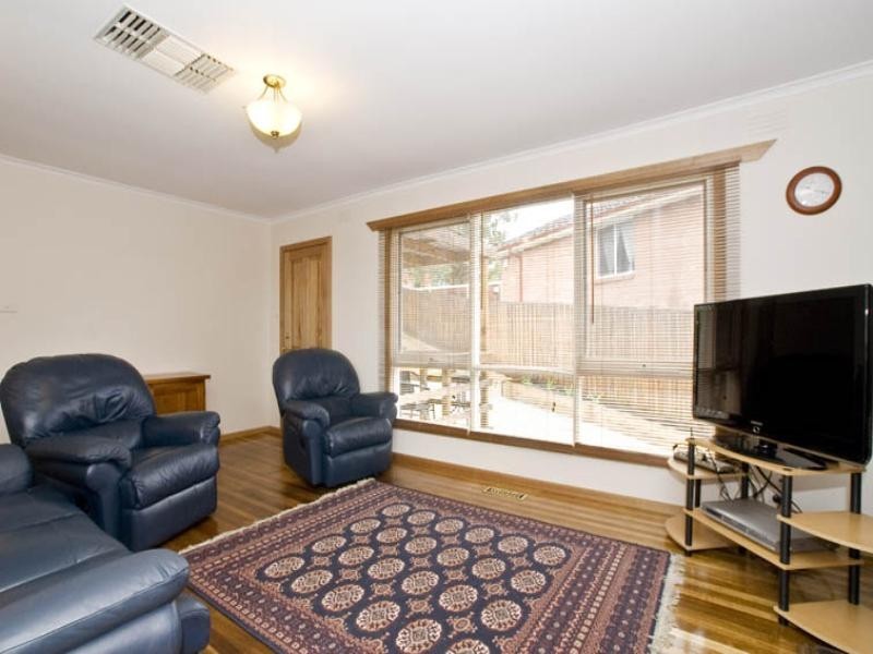 7 Carawa Street, Mooroolbark VIC 3138