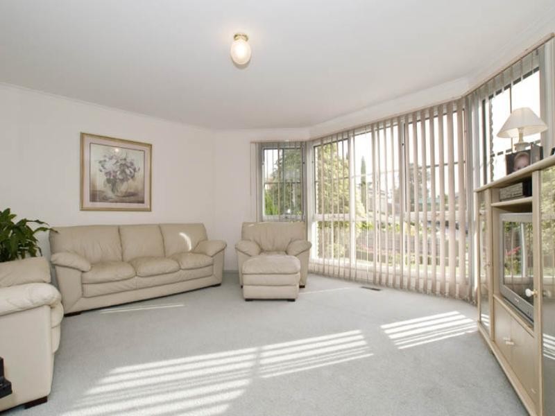 6 Melody Close, Lilydale VIC 3140