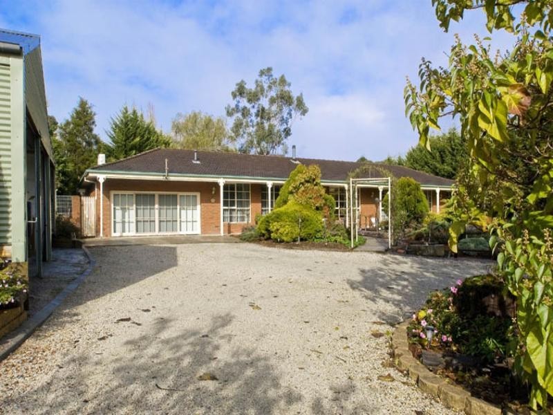 12 Warburton Highway, Lilydale VIC 3140