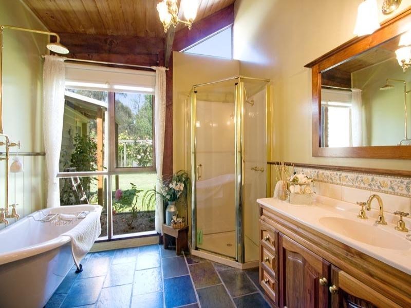 65 Longs Road, Yellingbo VIC 3139