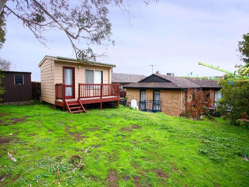 87 Rollinghills Road, Chirnside Park VIC 3116