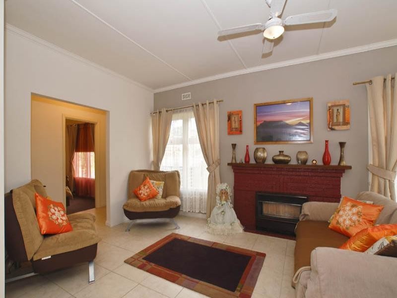 11 Elsie Grove, Mount Evelyn VIC 3796