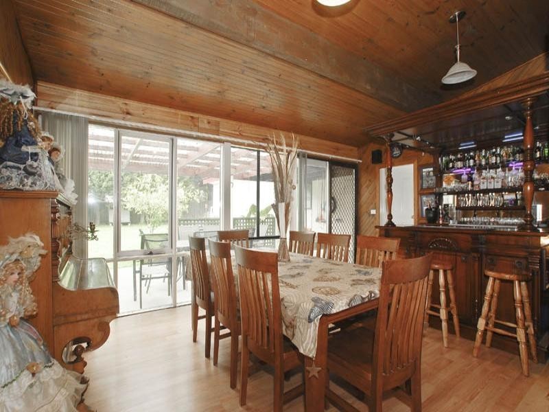 11 Elsie Grove, Mount Evelyn VIC 3796