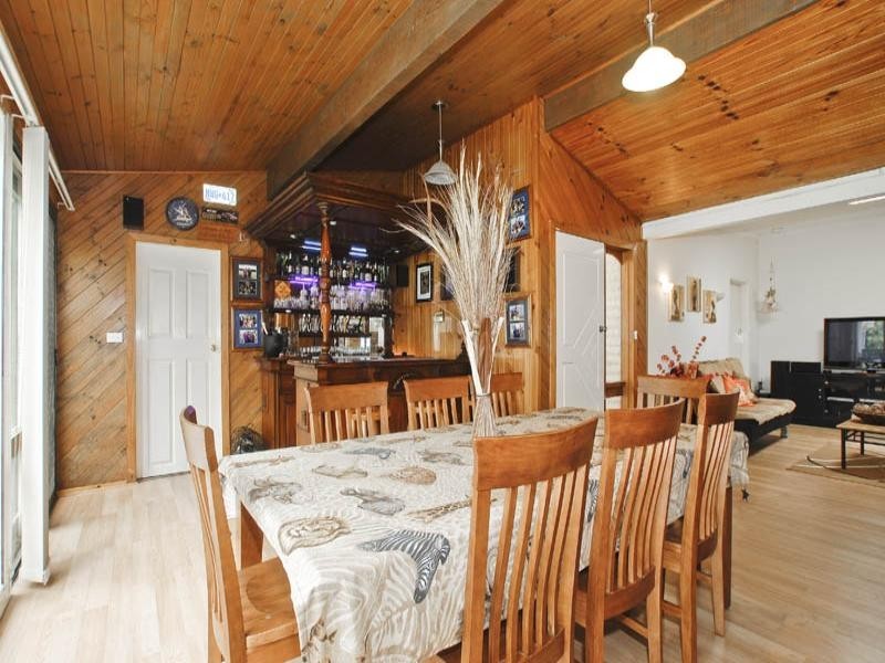 11 Elsie Grove, Mount Evelyn VIC 3796