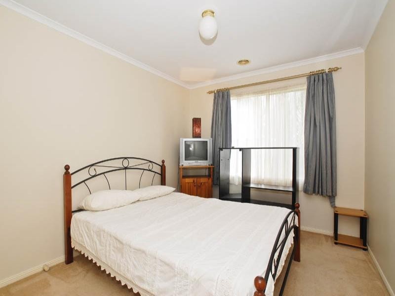 73 Nimblefoot Way, Lilydale VIC 3140