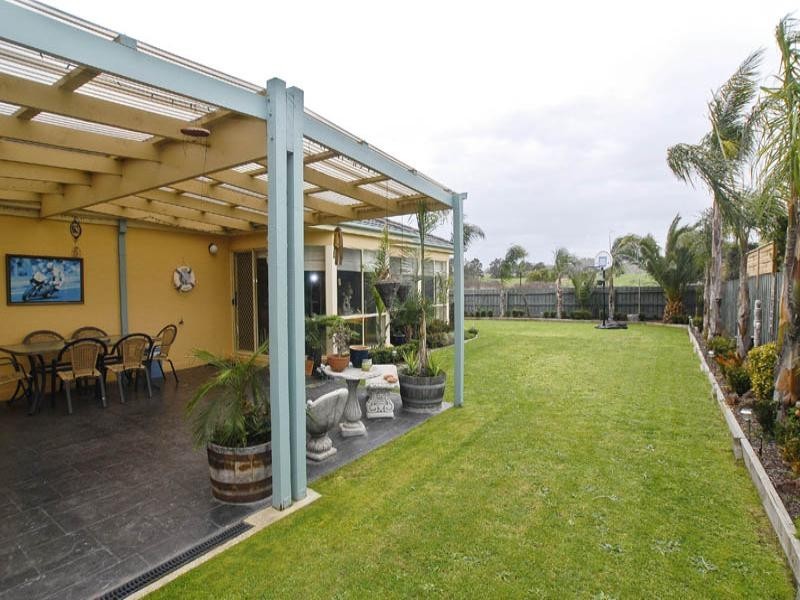 73 Nimblefoot Way, Lilydale VIC 3140