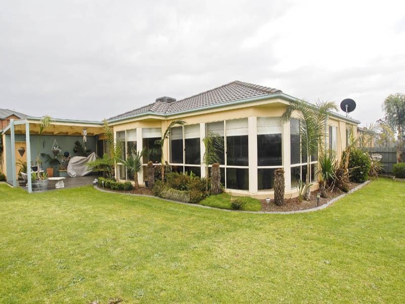 73 Nimblefoot Way, Lilydale VIC 3140