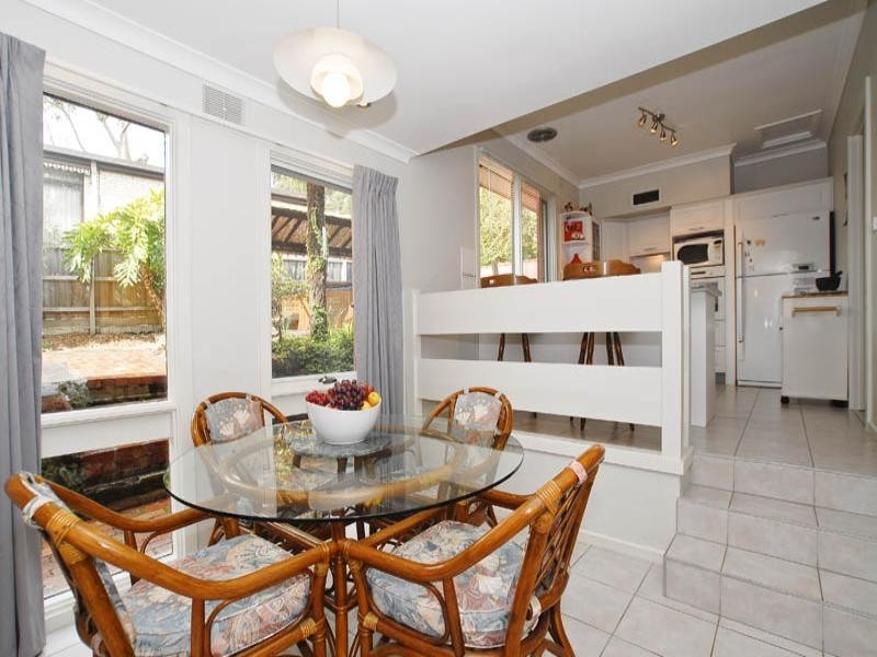 1 Sierra Place, Chirnside Park VIC 3116