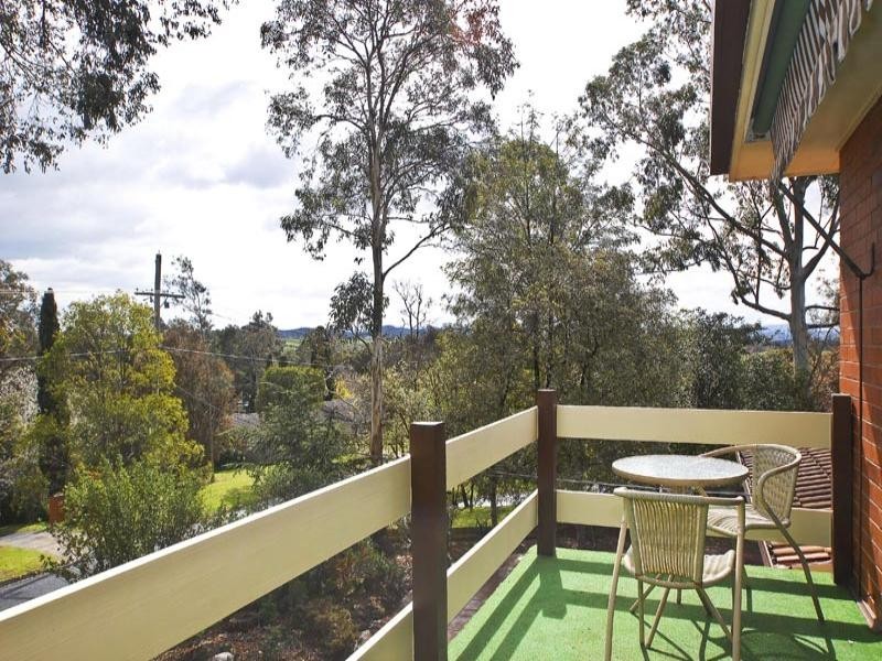 1 Sierra Place, Chirnside Park VIC 3116