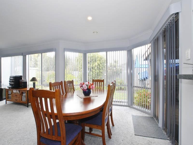 17 Nimblefoot Way, Lilydale VIC 3140