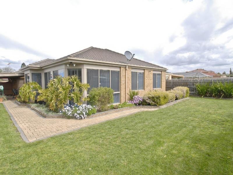 17 Nimblefoot Way, Lilydale VIC 3140
