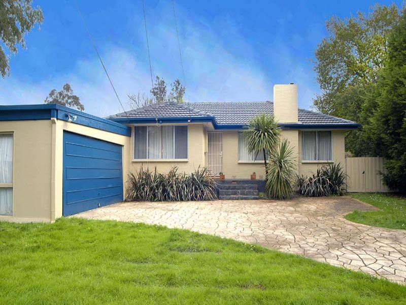 1/120 Mount View Parade, Croydon VIC 3136