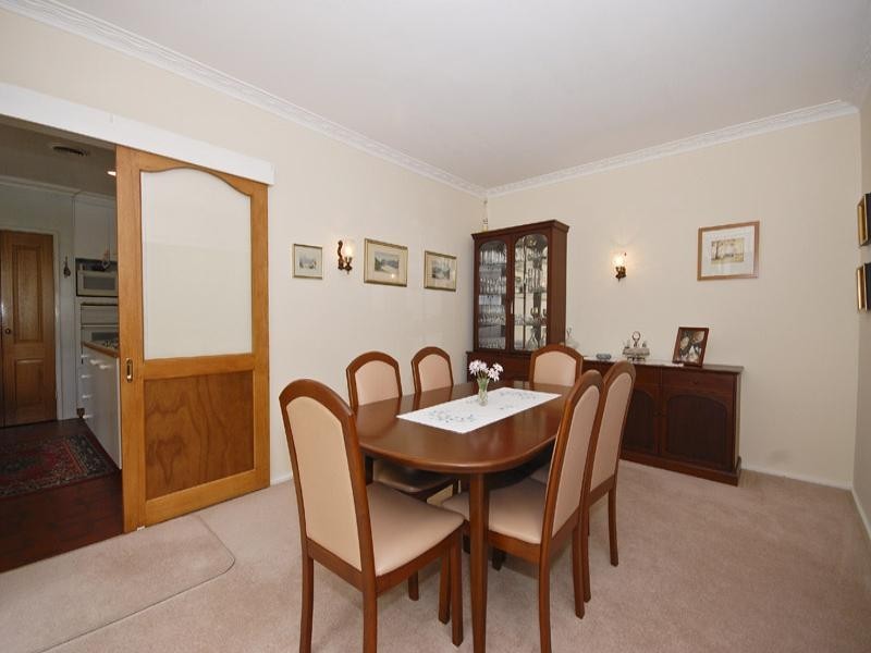 31 Heathfield Grove, Montrose VIC 3765