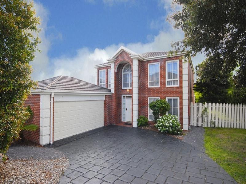 7 Angus Place, Lilydale VIC 3140