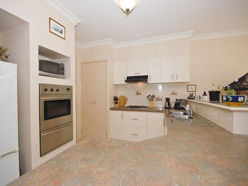 7 Angus Place, Lilydale VIC 3140