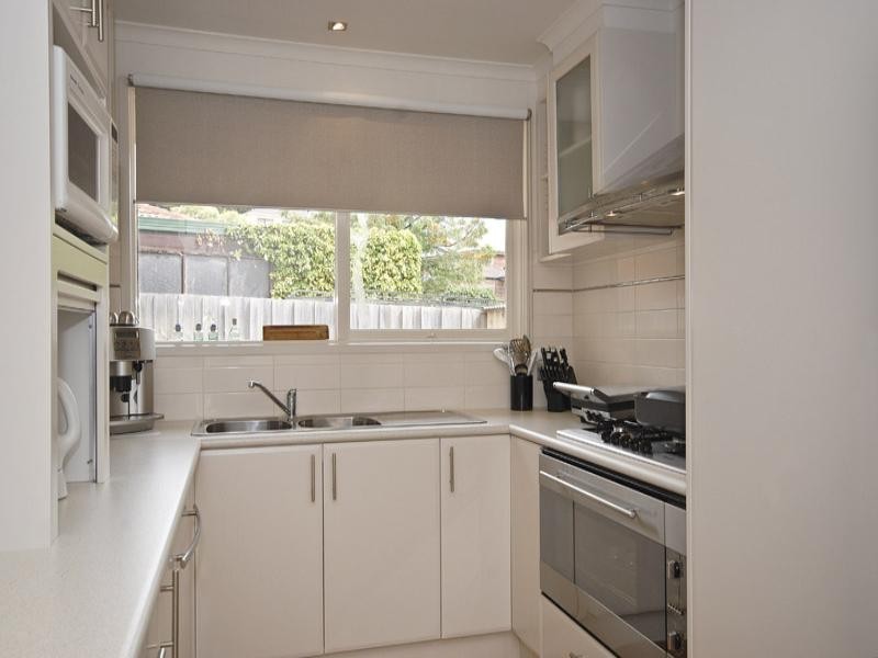 2 Hewes Avenue, Chirnside Park VIC 3116