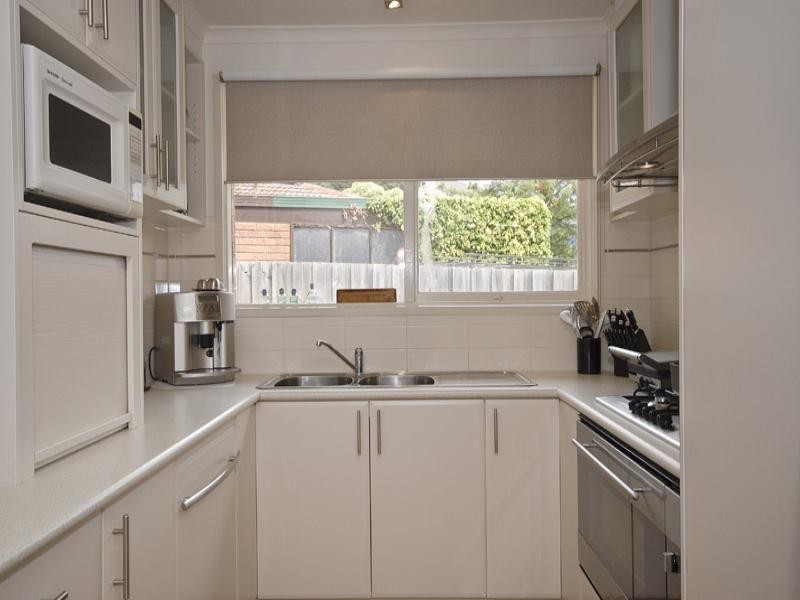 2 Hewes Avenue, Chirnside Park VIC 3116