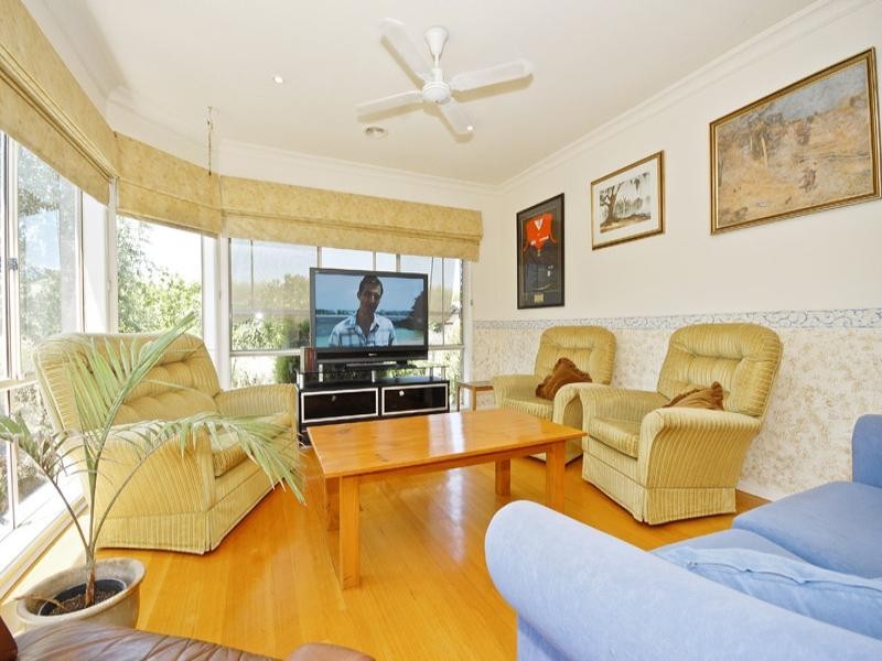 22 Kingsburgh Lane, Lilydale VIC 3140