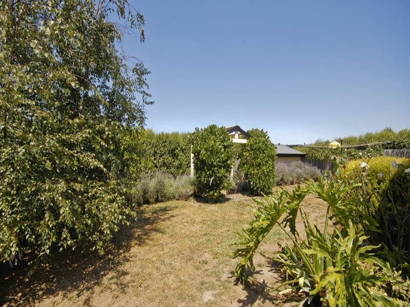 22 Kingsburgh Lane, Lilydale VIC 3140