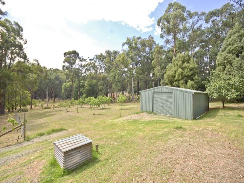 75 Sylvia Road, Hoddles Creek VIC 3139