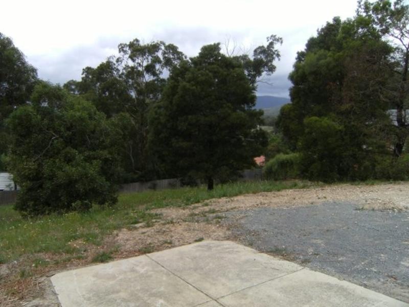 13 Wattlebird Way, Healesville VIC 3777
