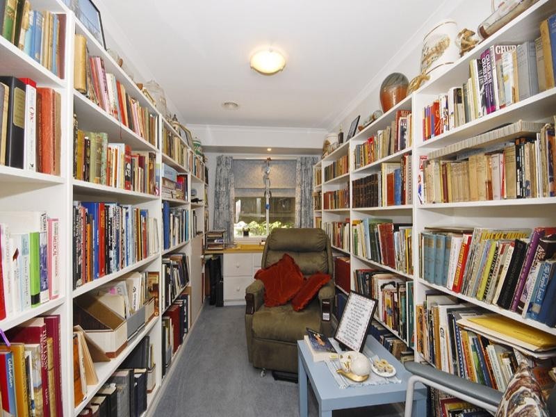 18 Baystone Place, Lilydale VIC 3140