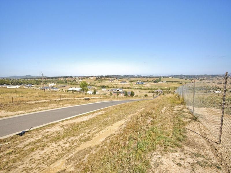 10 Sunset Drive, Chirnside Park VIC 3116