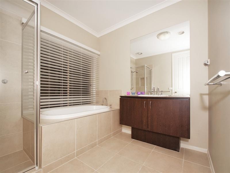 44 Kingsburgh Lane, Lilydale VIC 3140