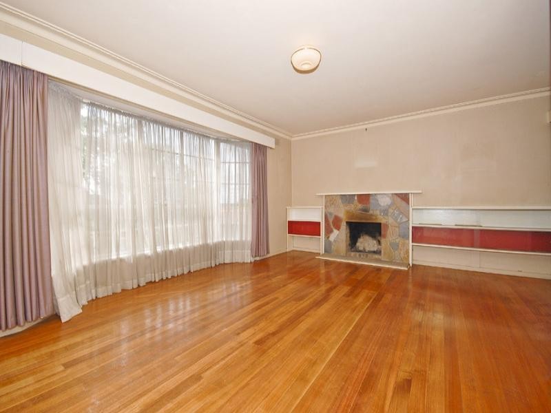 11 Sassafras Drive, Templestowe Lower VIC 3107