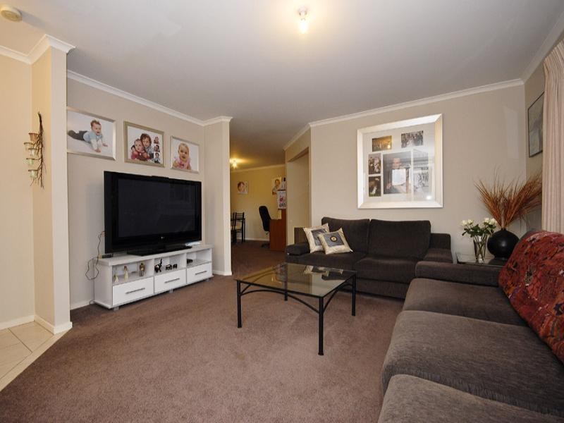 24 Nimblefoot Way, Lilydale VIC 3140