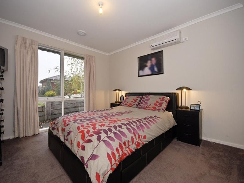 24 Nimblefoot Way, Lilydale VIC 3140