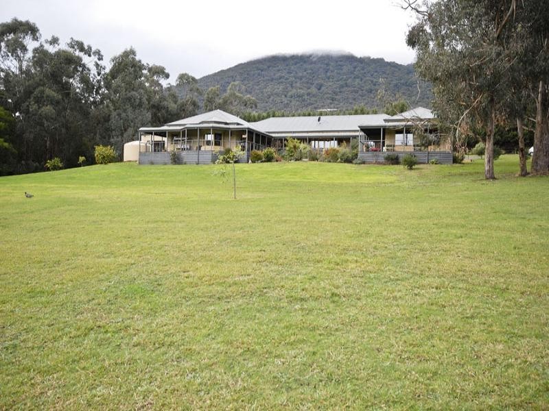 243 Sheffield Road, Montrose VIC 3765