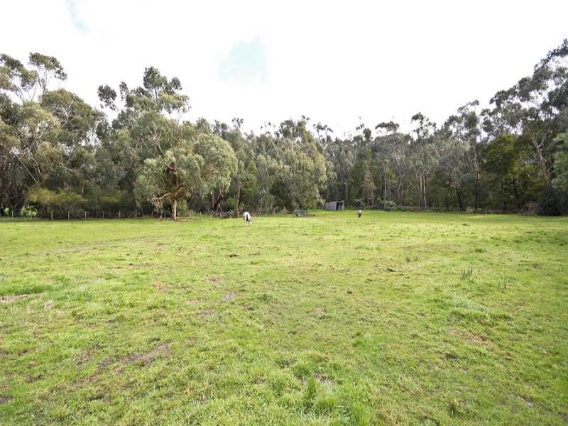 243 Sheffield Road, Montrose VIC 3765