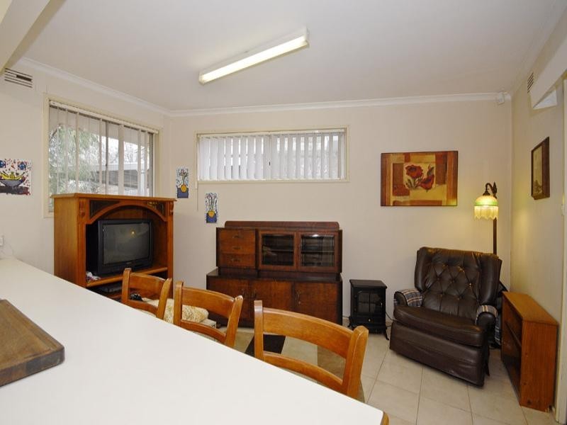 17 Lockhart Road, Ringwood North VIC 3134