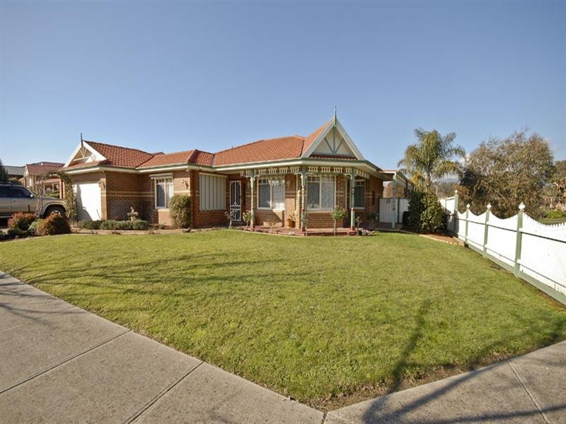 98 Eucalypt Drive, Lilydale VIC 3140
