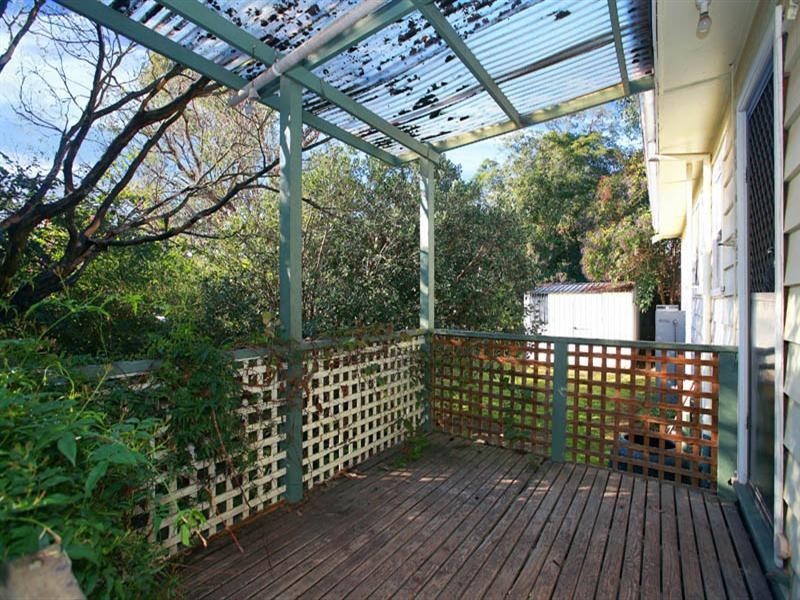 4 Carroll Avenue, Croydon VIC 3136