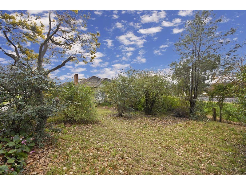 10 CaveHill Road, Lilydale VIC 3140