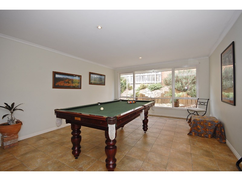 24 Parkview Terrace, Chirnside Park VIC 3116