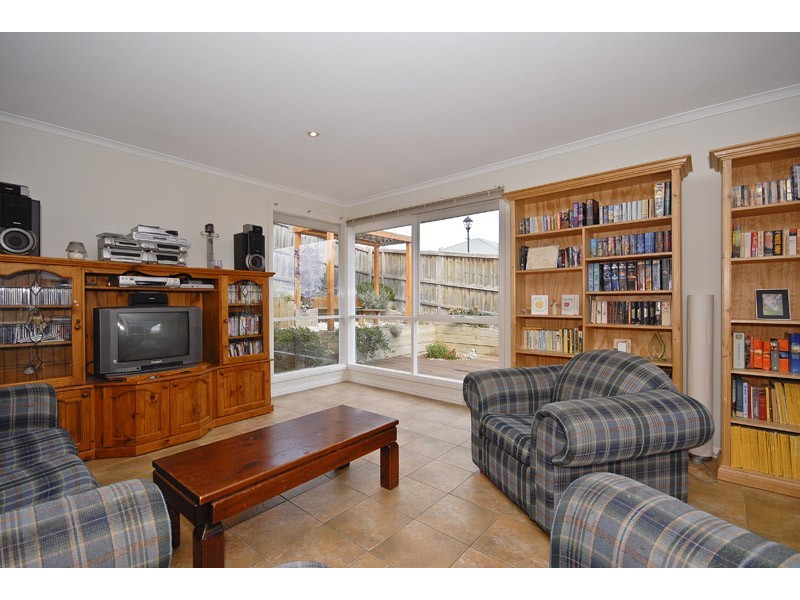 24 Parkview Terrace, Chirnside Park VIC 3116