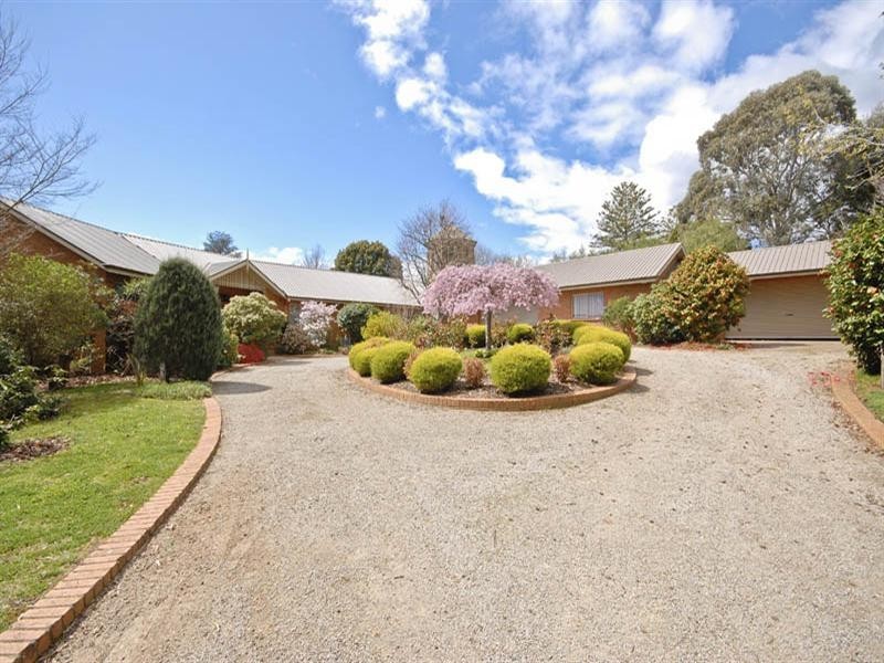 79 Wellington Road, Wandin North VIC 3139