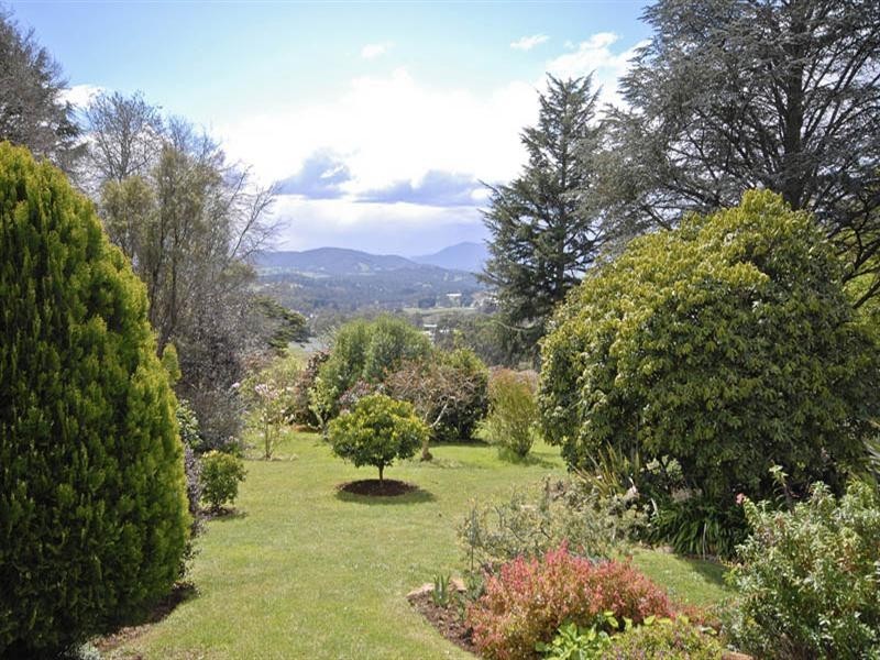 79 Wellington Road, Wandin North VIC 3139