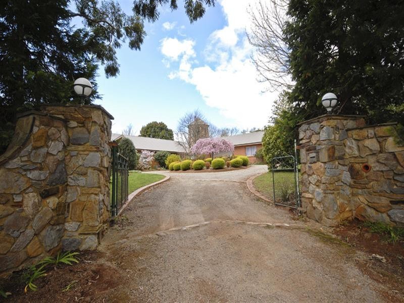 79 Wellington Road, Wandin North VIC 3139