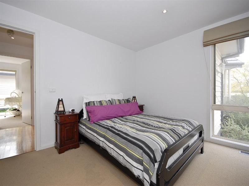 2/10 Clyde Street, Lilydale VIC 3140